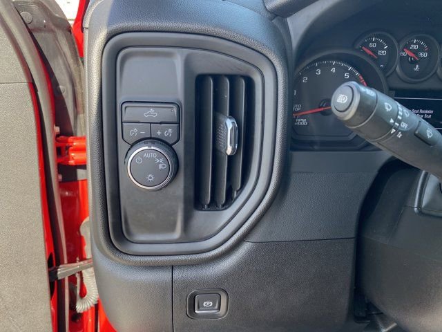 Used 2024 Chevrolet Silverado 1500 Custom RWD image 18