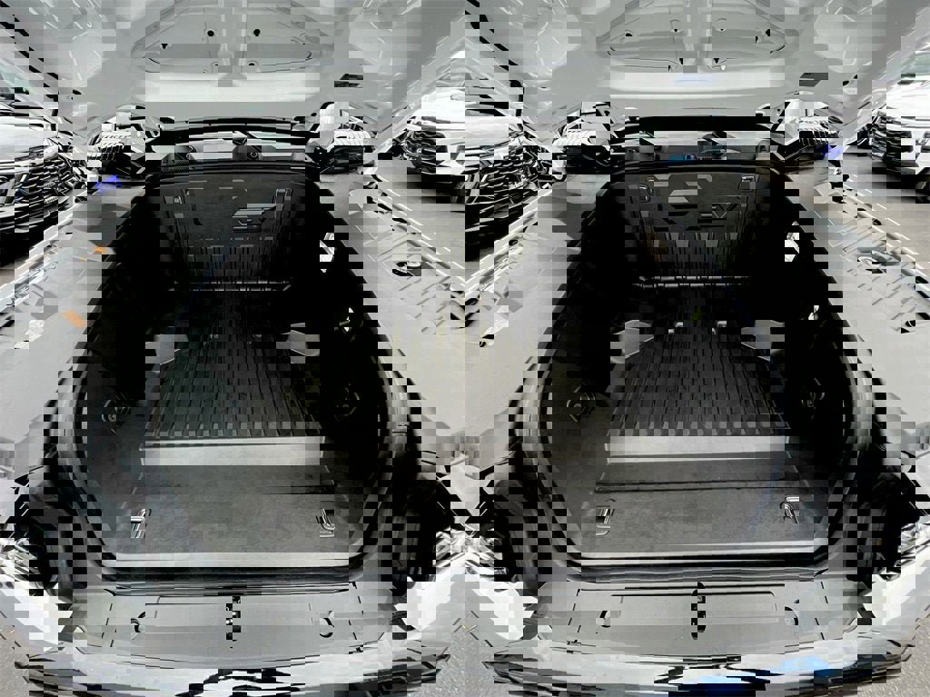 New 2025 GMC Hummer EV 2X image 24