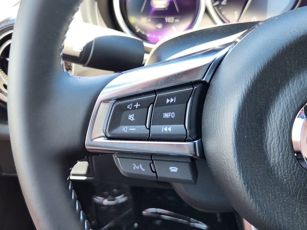 New 2026 MAZDA MX-5 Miata Club w/ Weather Package RWD image 18