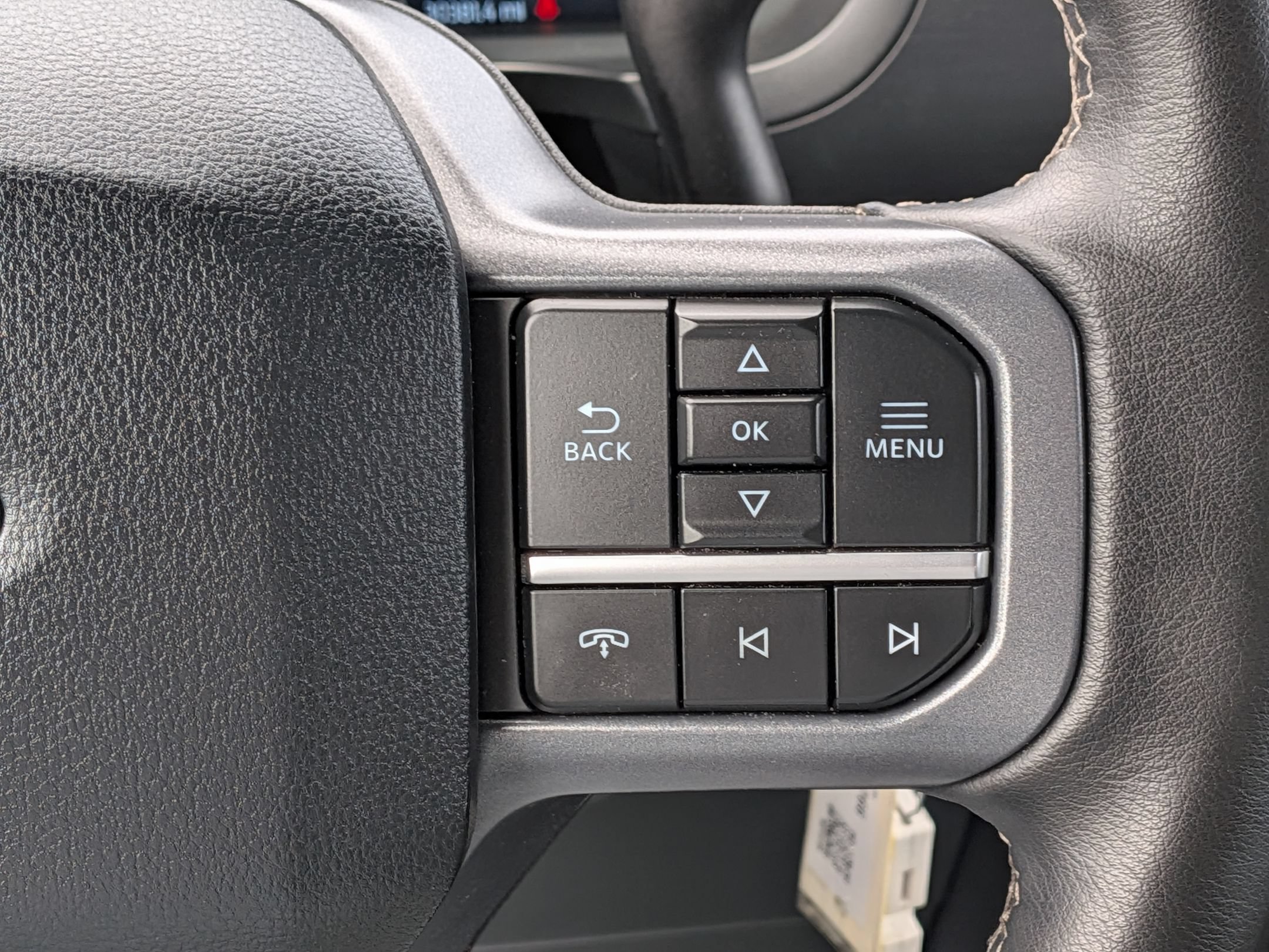 Used 2025 Ford F150 XLT w/ Equipment Group 301A Standard RWD image 19