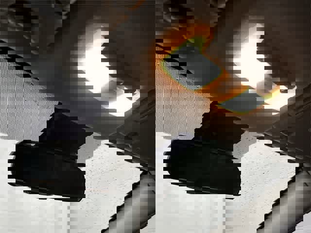 Used 2020 Nissan Versa SR image 21