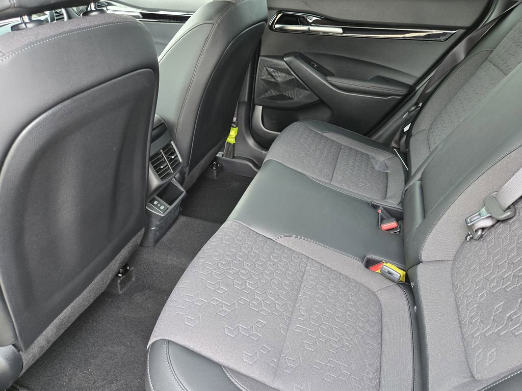 New 2026 Kia Seltos S AWD/4WD image 5