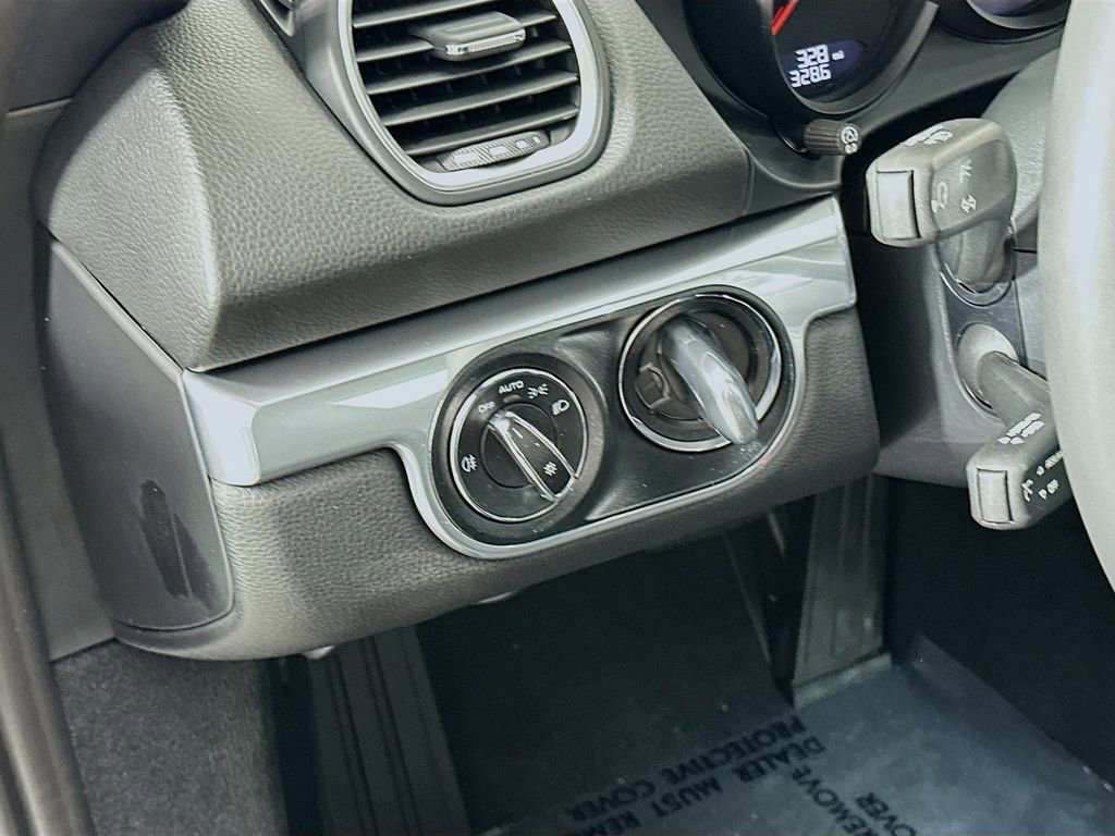 New 2025 Porsche 718 Boxster image 11