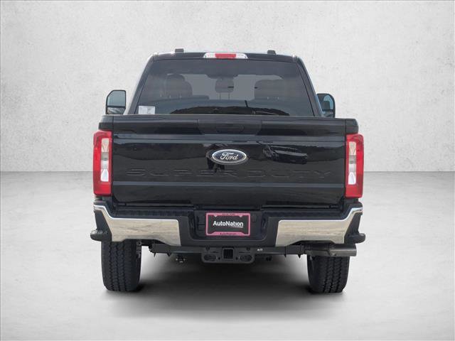 New 2026 Ford F250 XLT w/ FX4 Off-Road Package AWD/4WD image 8