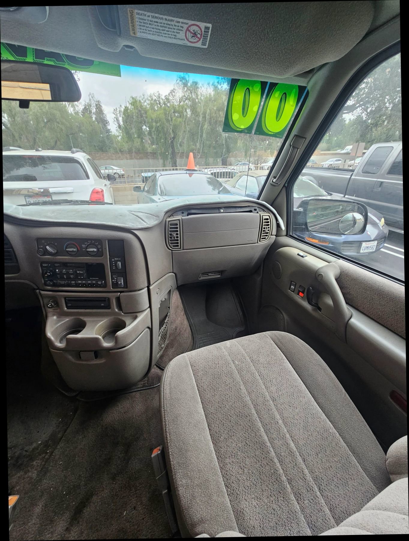 Used 2000 Chevrolet Astro Passenger image 21