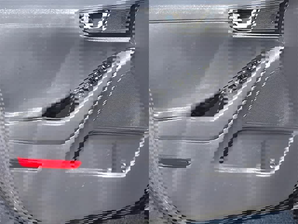 Used 2017 Hyundai Ioniq SEL w/ Tech Package 02 image 11