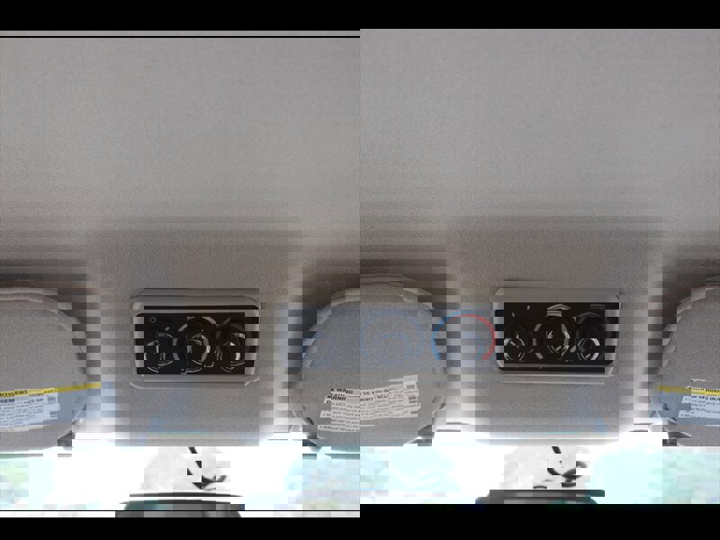 Used 2025 Chevrolet Express 3500 LS RWD image 23