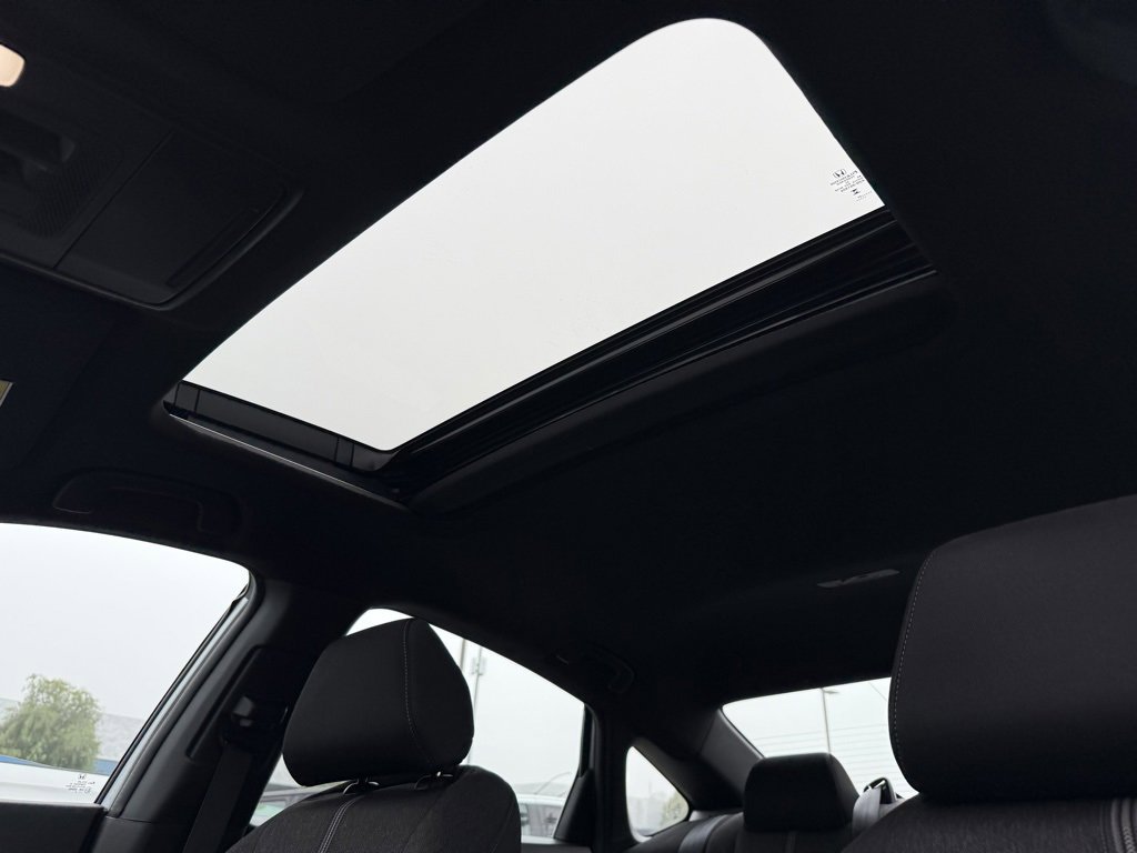 Used 2023 Honda Accord Sport image 2