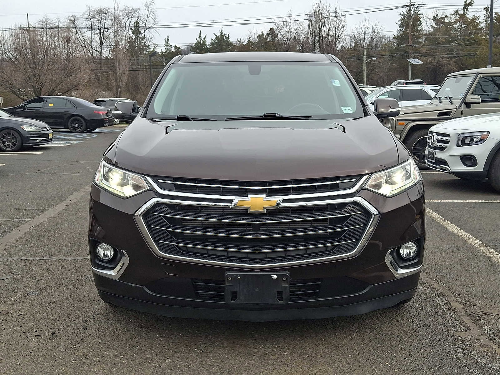 Used 2021 Chevrolet Traverse LT AWD/4WD image 2