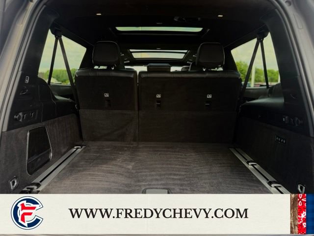 Used 2024 Jeep Grand Wagoneer L Series II w/ Quick Order Packagew 28T AWD/4WD image 38