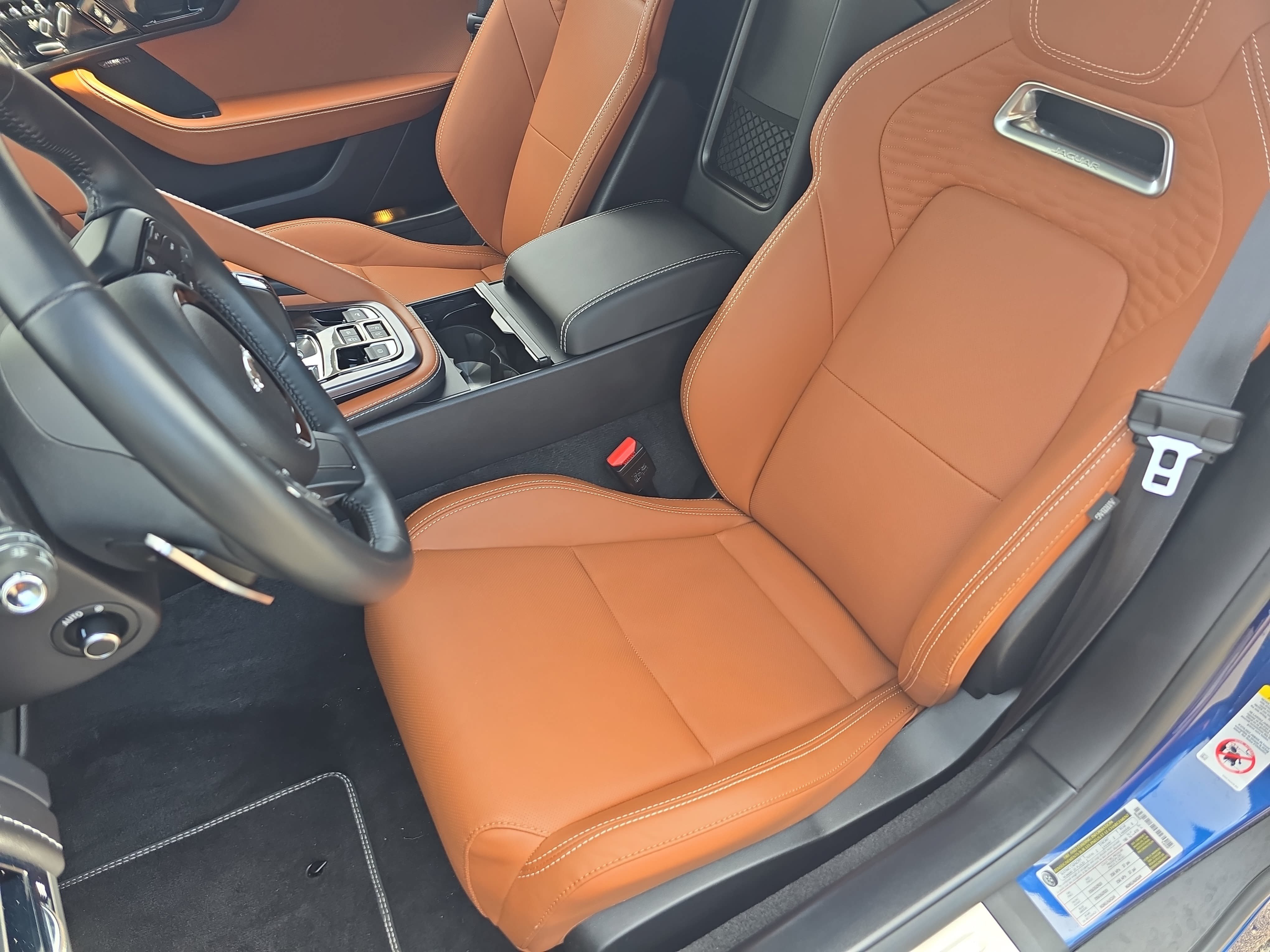 Certified 2023 Jaguar F-TYPE Convertible RWD image 12