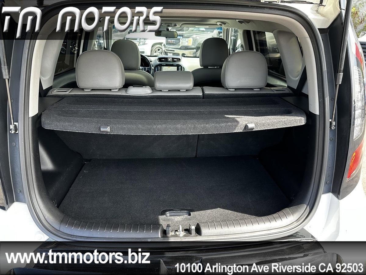 Used 2016 Kia Soul + w/ Primo Package image 20