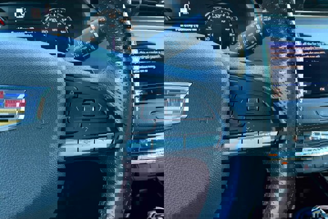 Used 2020 Cadillac XT4 Sport w/ Driver Awareness Package image 19