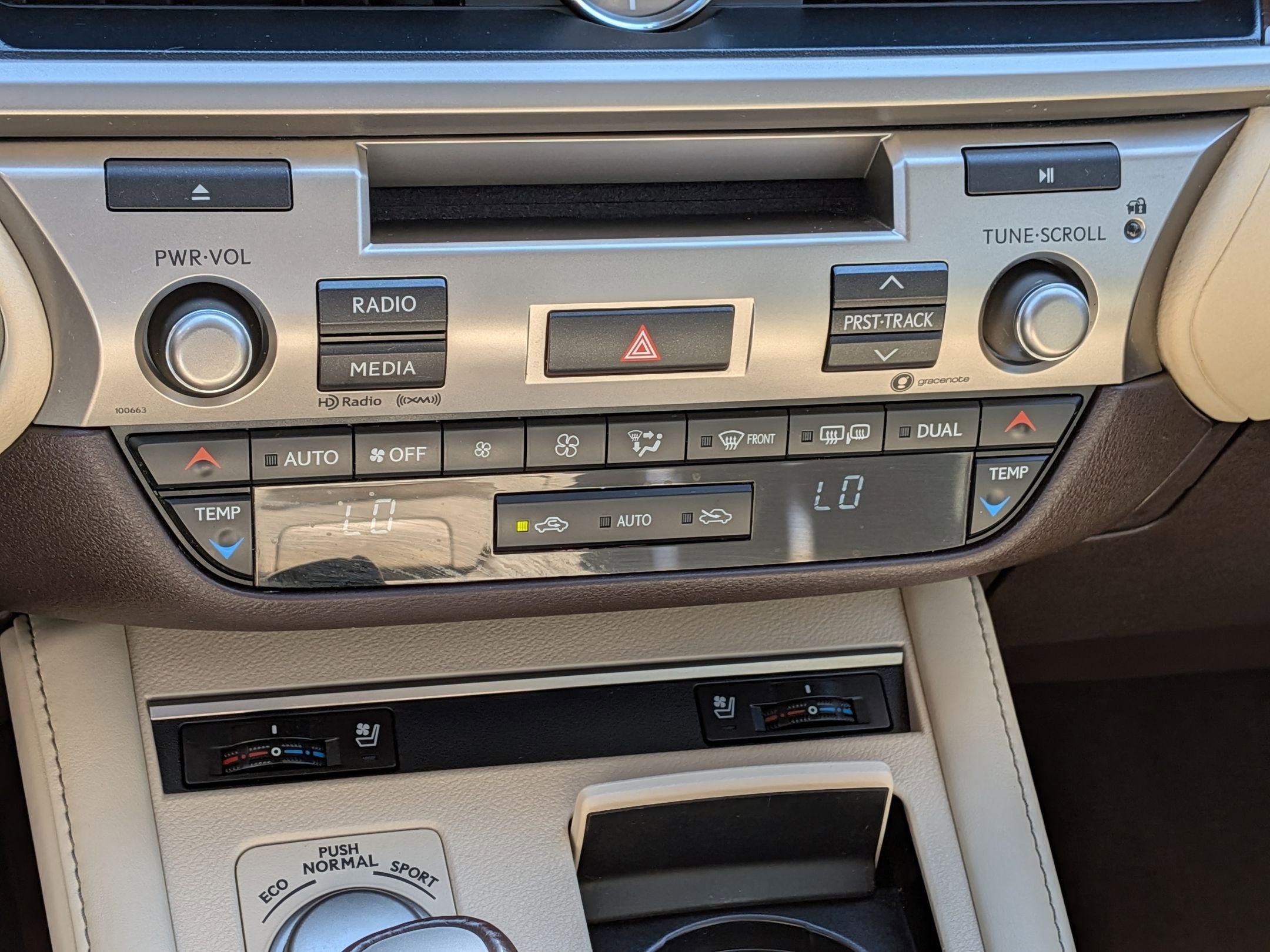 Used 2018 Lexus ES 350 w/ Premier Package image 24