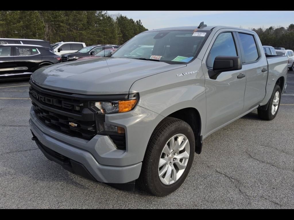 Used 2024 Chevrolet Silverado 1500 Custom RWD image 3