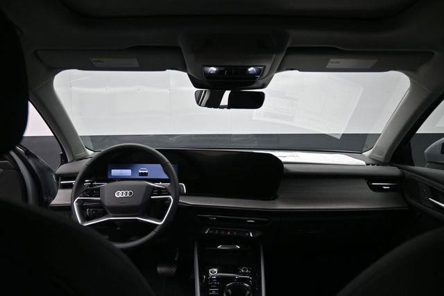 Used 2026 Audi Q3 quattro 2.0T w/ Driver Assistance Package AWD/4WD image 10
