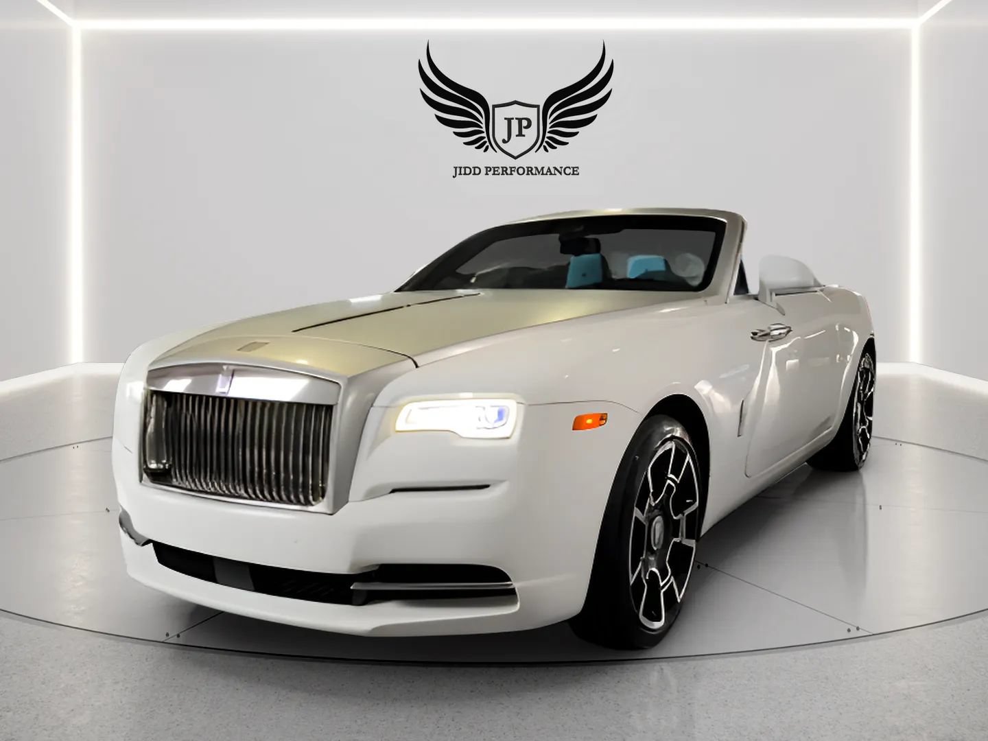 Used 2016 Rolls-Royce Dawn RWD image 5
