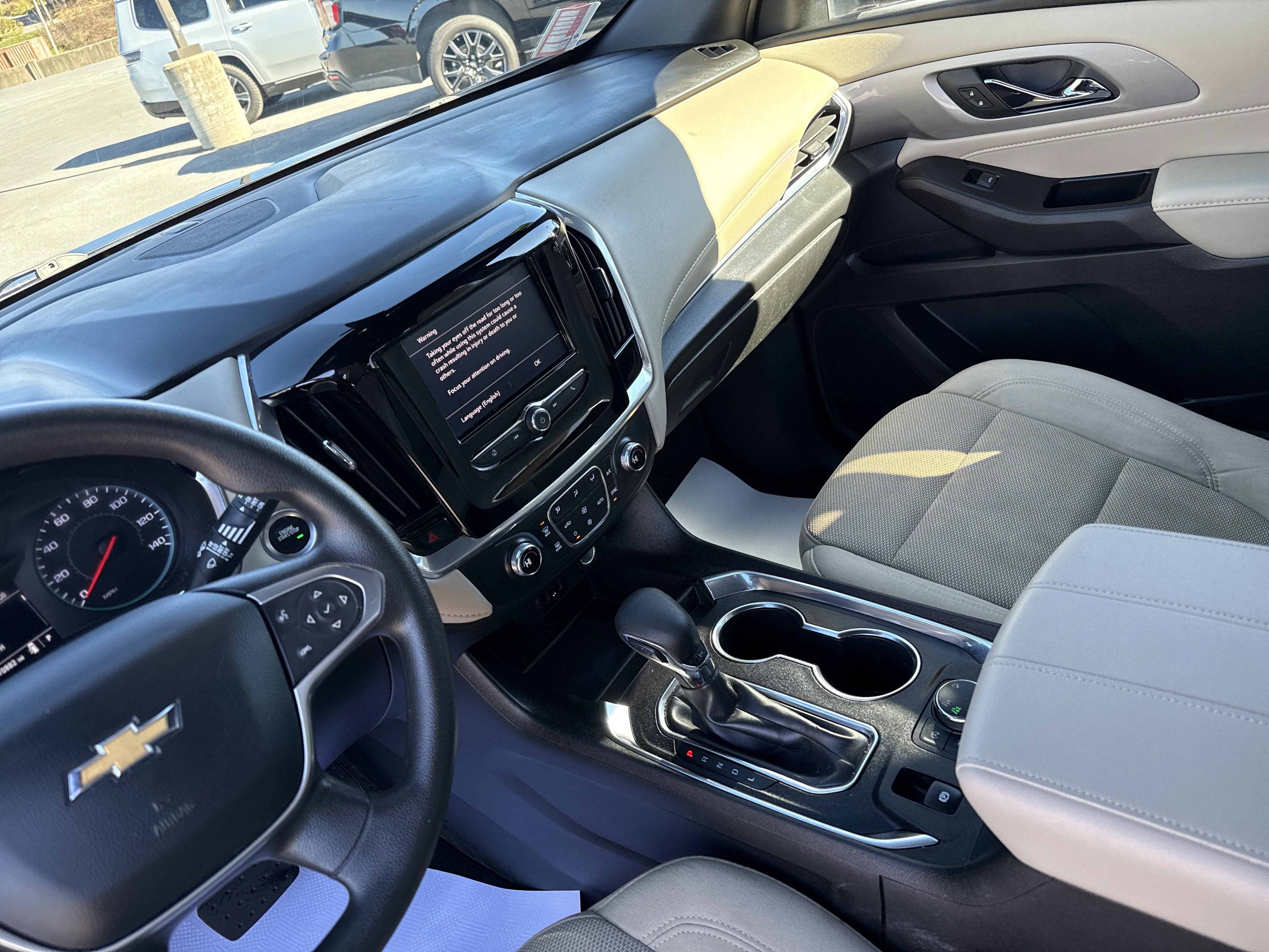 Used 2023 Chevrolet Traverse LS w/ Safety Package AWD/4WD image 7