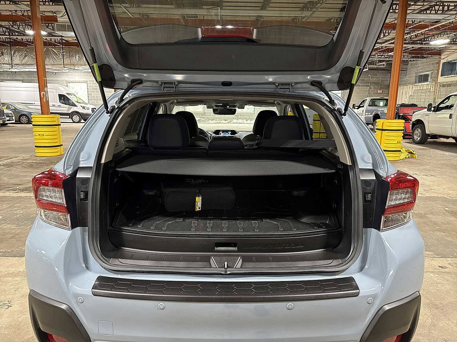 Used 2023 Subaru Crosstrek Hybrid w/ Moonroof Package w/Navigation AWD/4WD image 11