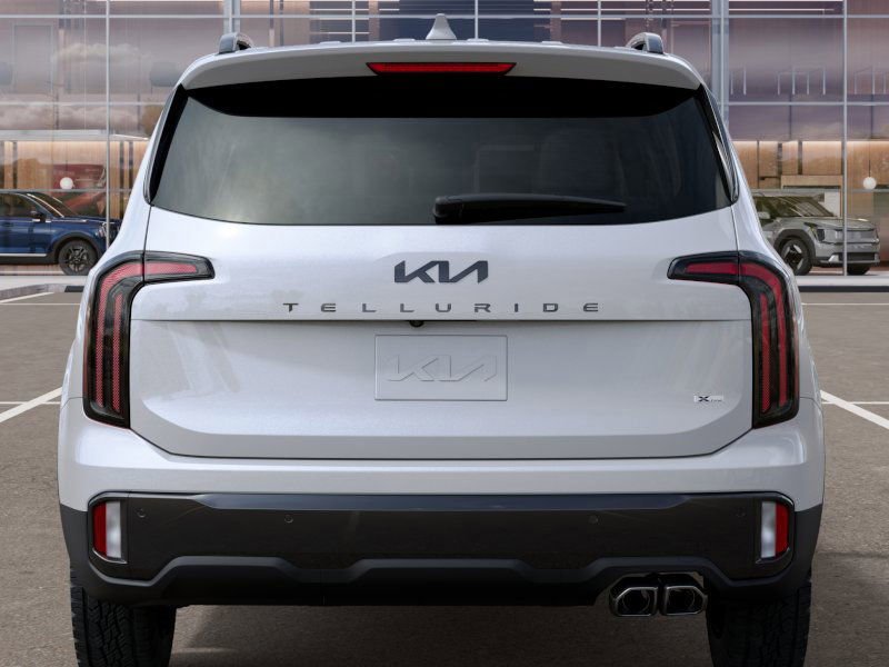 Used 2025 Kia Telluride AWD image 13