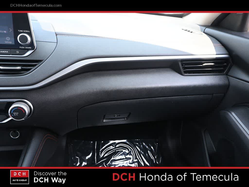 Used 2020 Nissan Altima 2.5 SR FWD image 14