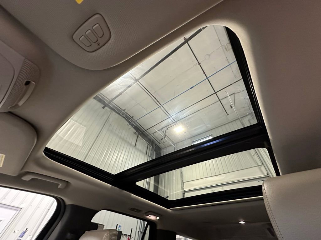 Used 2019 Ford Expedition Limited w/ Equipment Group 302A image 25