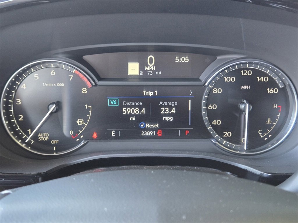 Used 2025 Cadillac XT6 Premium Luxury image 37