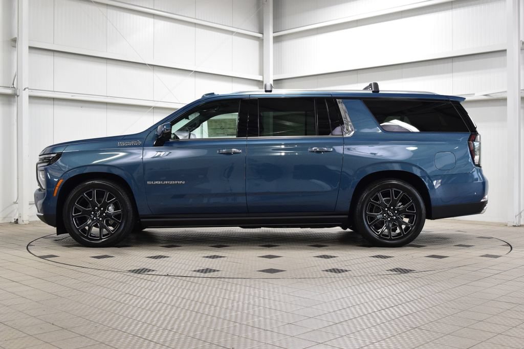 New 2026 Chevrolet Suburban High Country AWD/4WD image 4