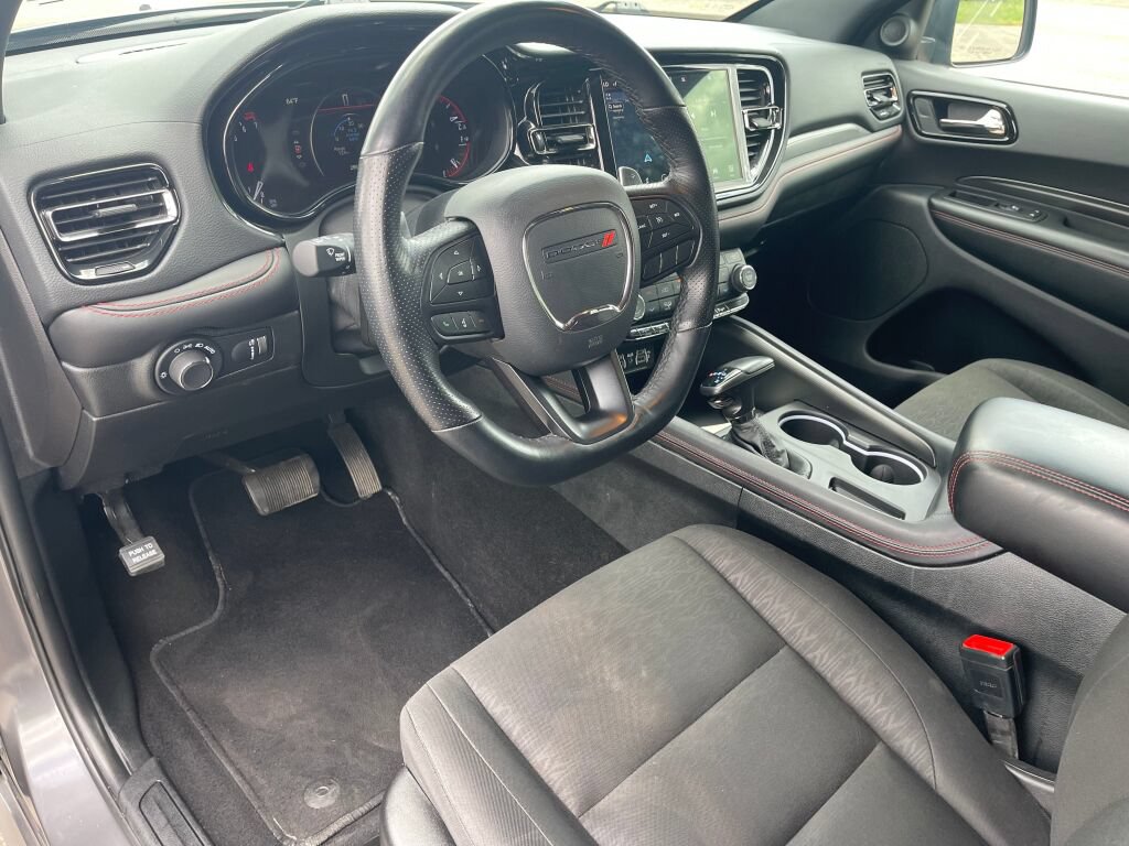 Used 2025 Dodge Durango GT AWD/4WD image 5