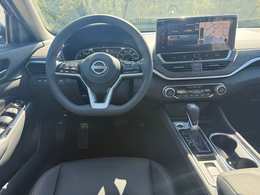 New 2025 Nissan Altima 2.5 SL image 15
