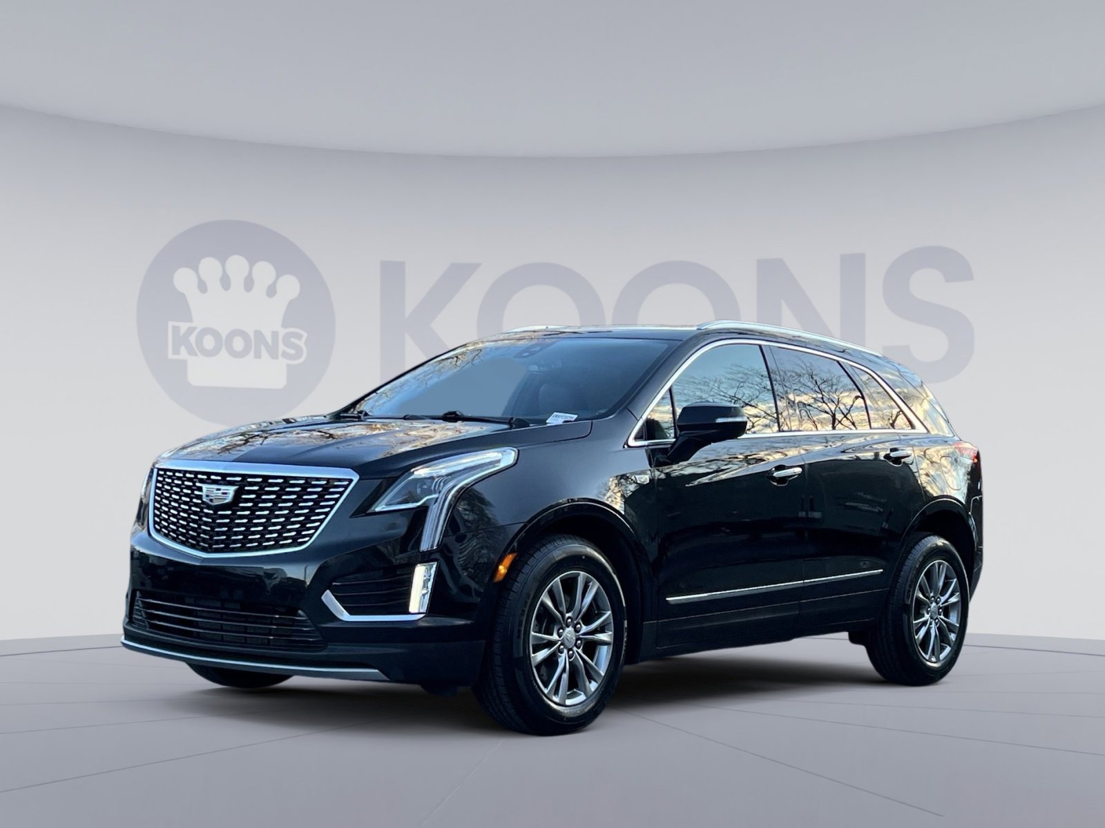 Used 2023 Cadillac XT5 Premium Luxury image 1