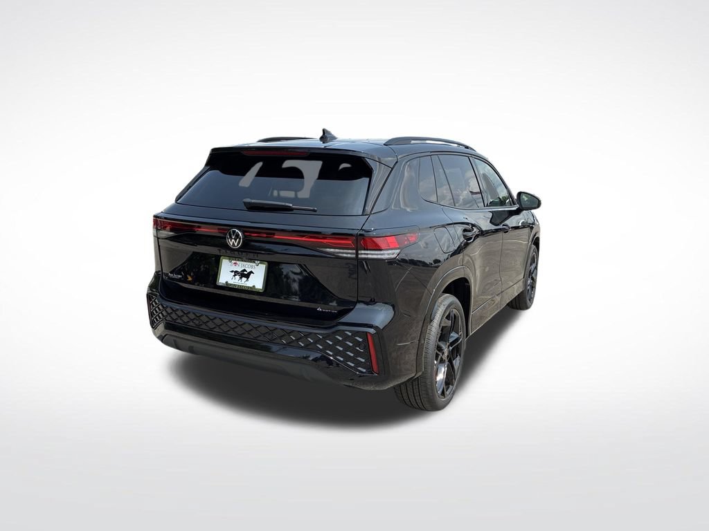 New 2026 Volkswagen Tiguan SE R-Line AWD/4WD image 3