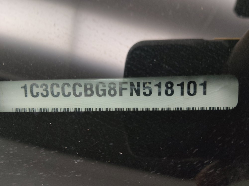 Used 2015 Chrysler 200 S FWD image 33