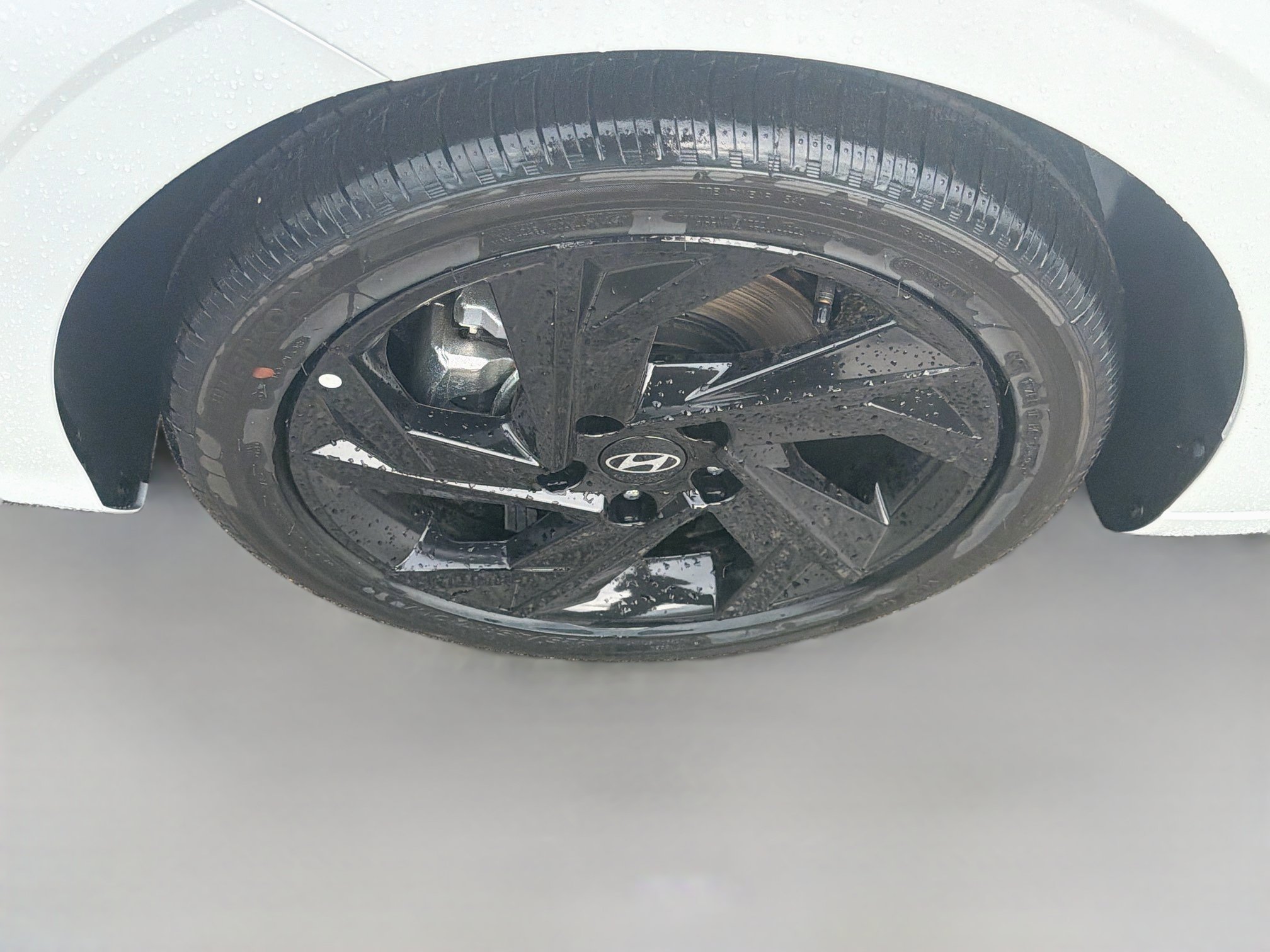 New 2026 Hyundai Elantra SEL Sport FWD image 22