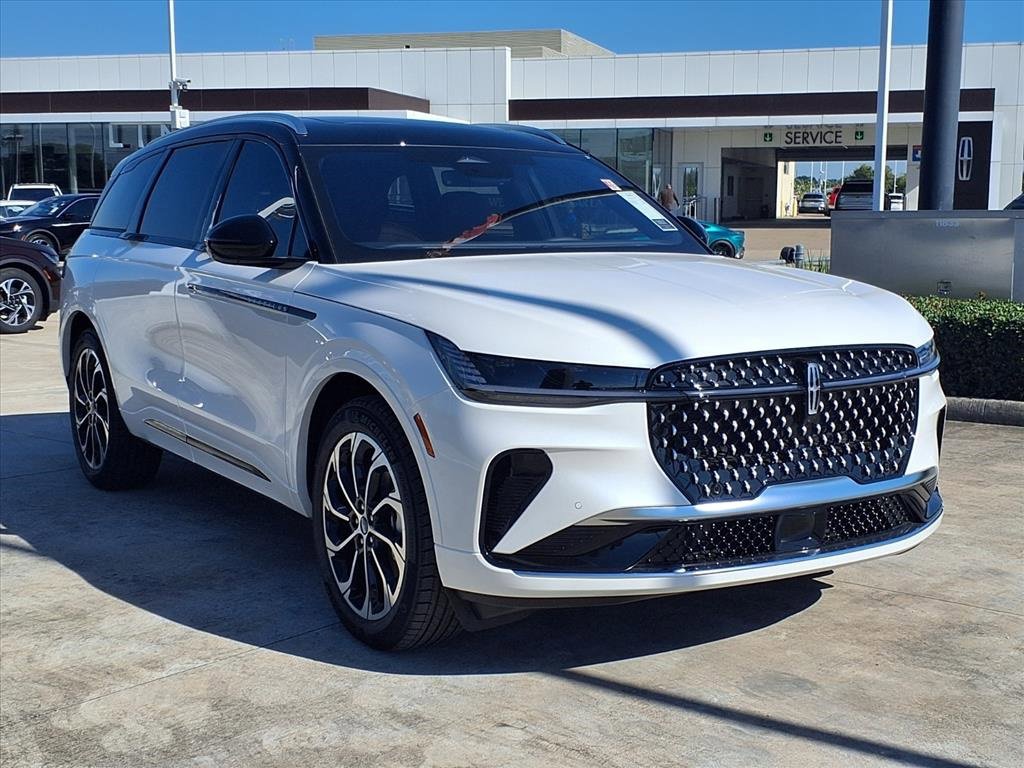 New 2026 Lincoln Nautilus Reserve image 13