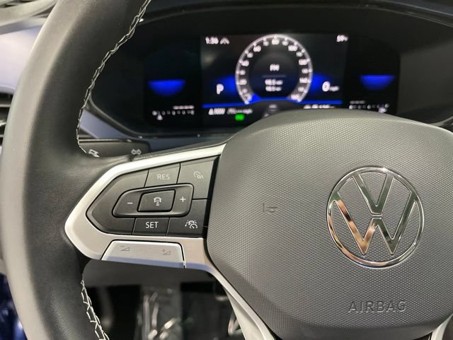 Certified 2023 Volkswagen Taos SE w/ Panoramic Sunroof Package AWD/4WD image 16