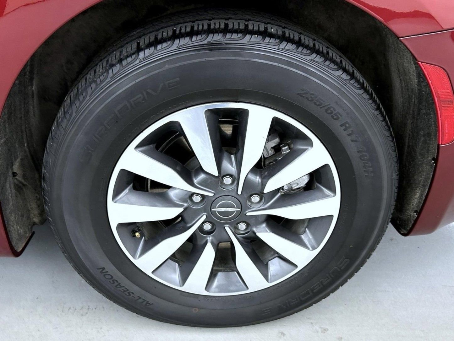 Used 2021 Chrysler Pacifica Touring-L FWD image 22