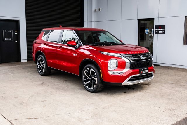 New 2025 Mitsubishi Outlander SE image 28