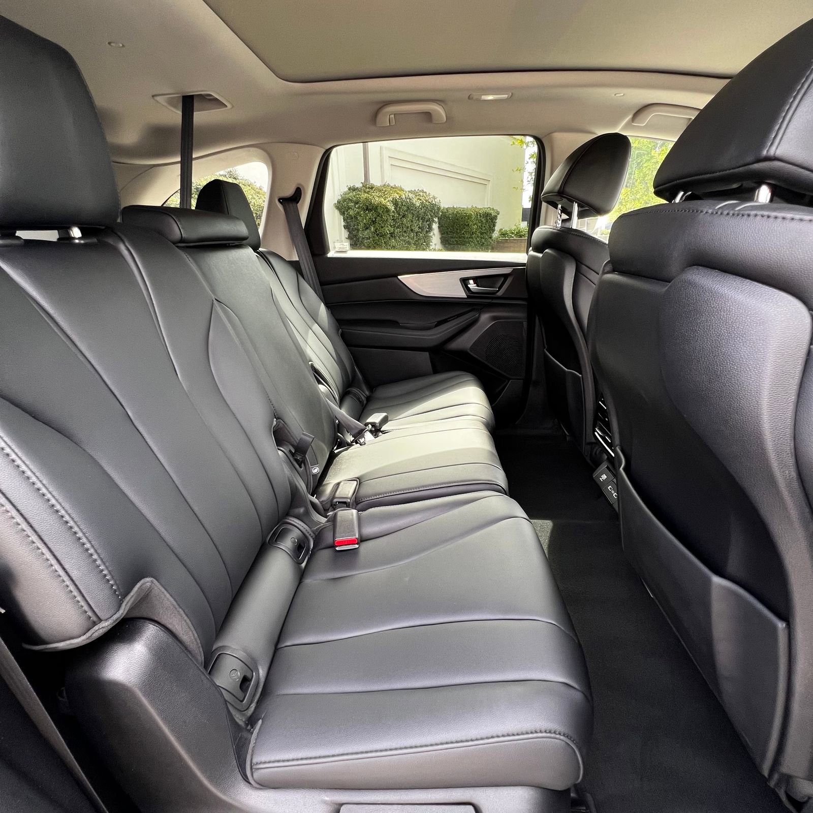 Used 2023 Acura MDX FWD image 31