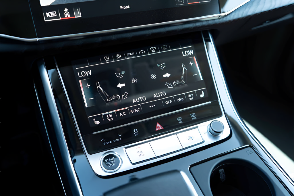 Used 2022 Audi Q8 Prestige w/ Prestige Package AWD/4WD image 20
