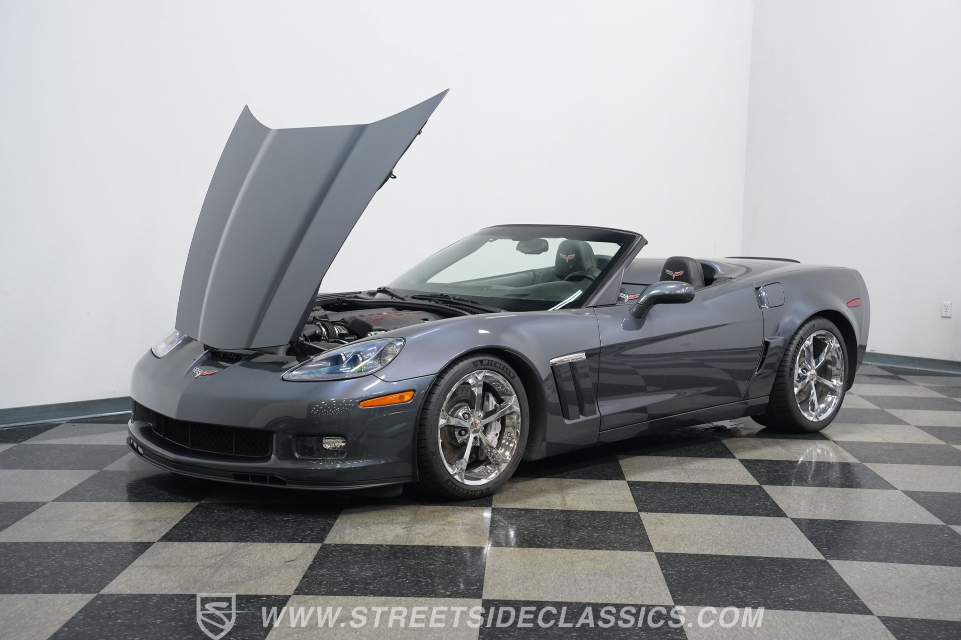 Used 2012 Chevrolet Corvette Grand Sport w/ 3LT Preferred Equipment Group RWD image 29