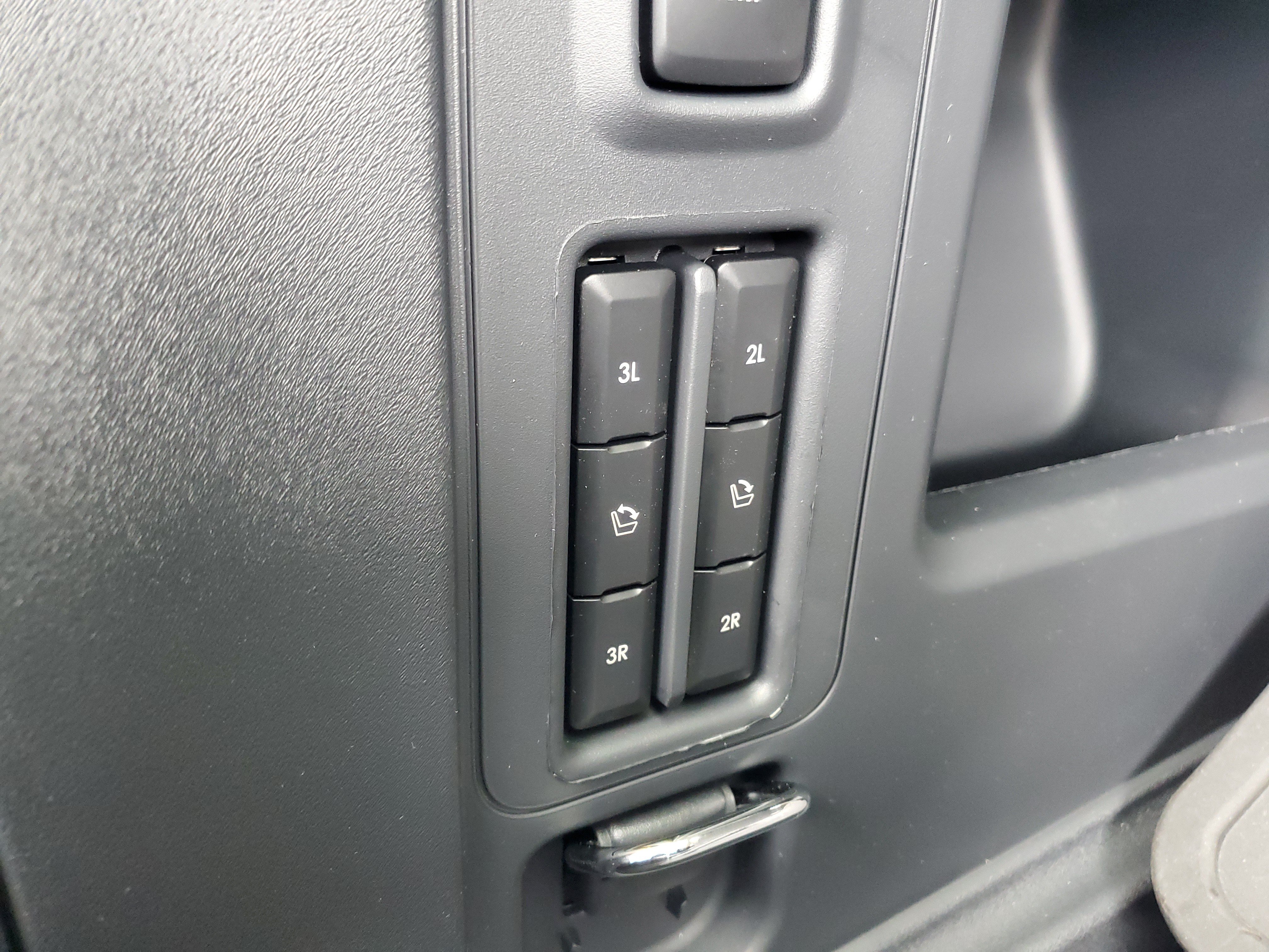 New 2026 Lincoln Navigator Reserve AWD/4WD image 34