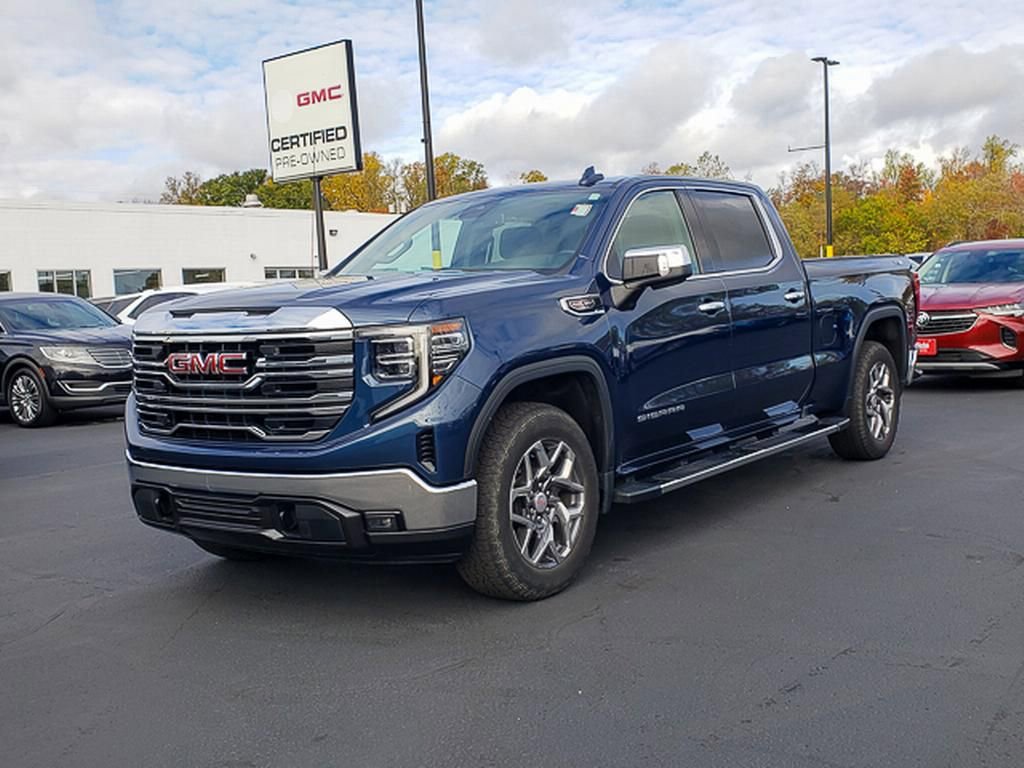 Used 2023 GMC Sierra 1500 SLT w/ SLT Premium Package image 3