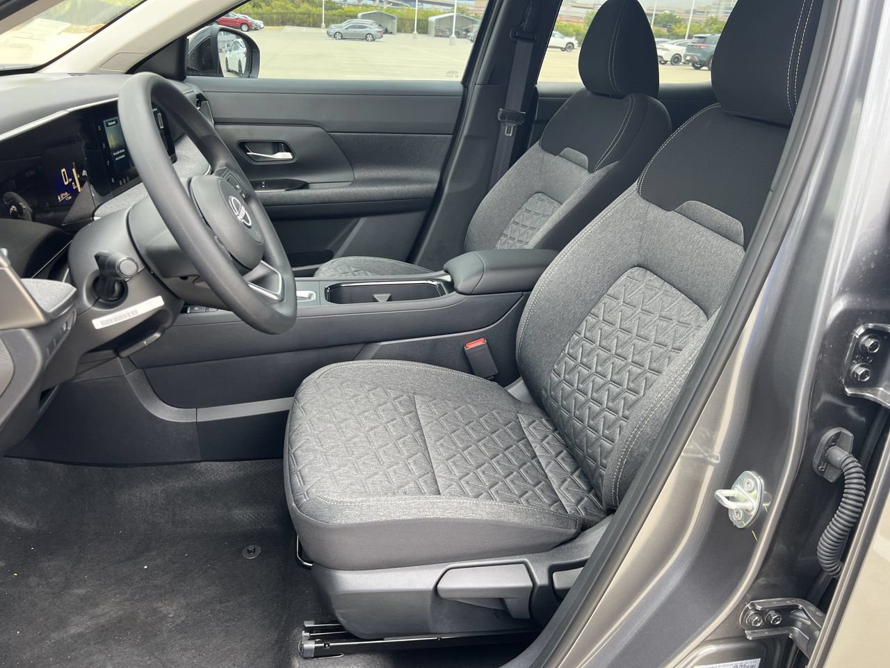 New 2026 Nissan Kicks SV w/ Cold Weather Package FWD image 7