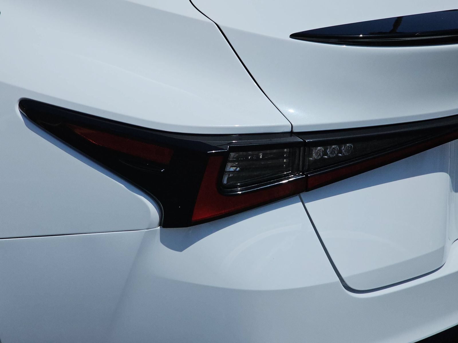 Used 2025 Lexus IS 350 F Sport RWD image 32