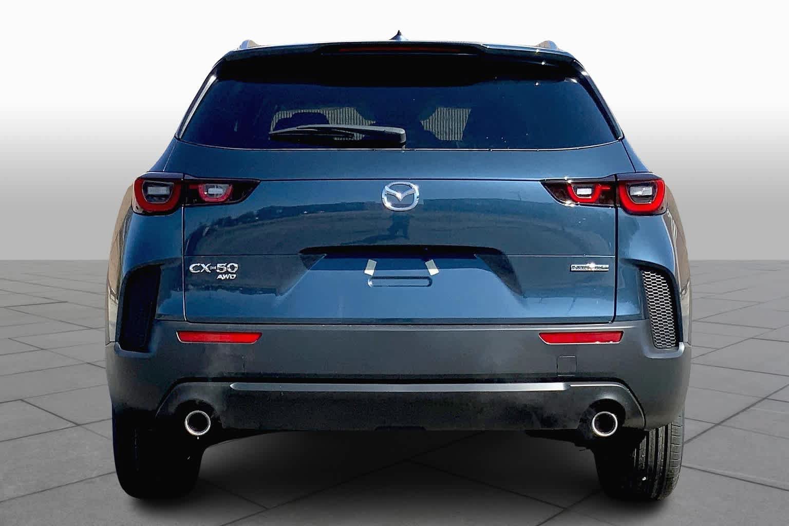 Used 2025 MAZDA CX-50 AWD 2.5 S w/ Premium Package image 4