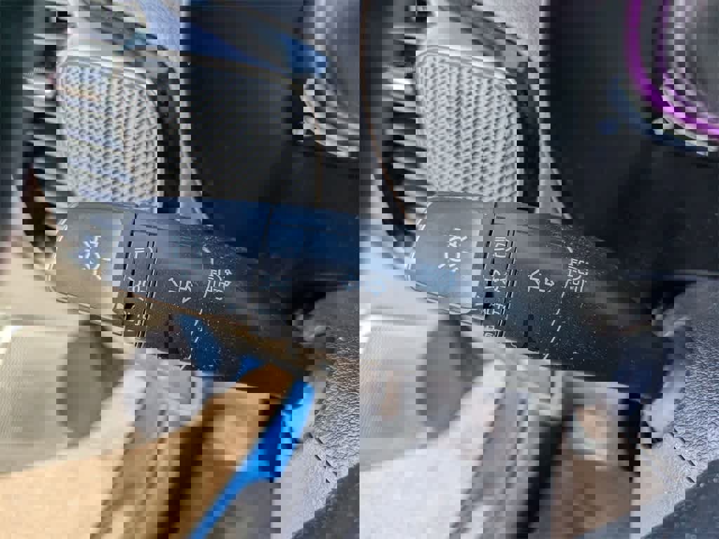 Used 2024 Kia Soul EX image 25