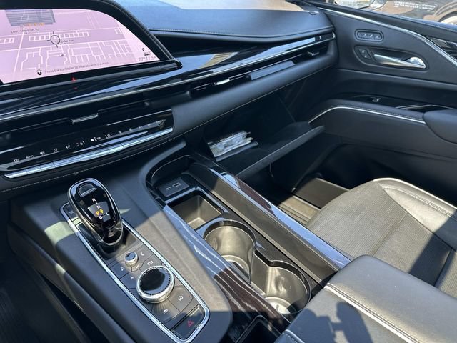 Used 2021 Cadillac Escalade Sport AWD/4WD image 35