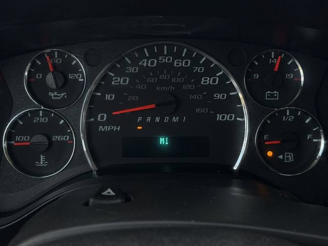 Used 2024 Chevrolet Express 3500 LT w/ LT Preferred Equipment Group RWD image 15