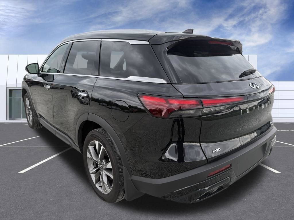Used 2025 INFINITI QX60 Luxe image 4